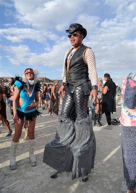 is burning man clothing optional|The Most WTF, NSFW Style Moves at Burning Man。